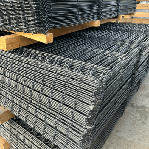 Tigla ceramica eleganta cu o forma traditionala dar si cu un stil sofisticat Tigla NOMINA poate fi folosita pentru a crea un acoperis usor structurat si uniform. Datorita formatului sau mare este 14